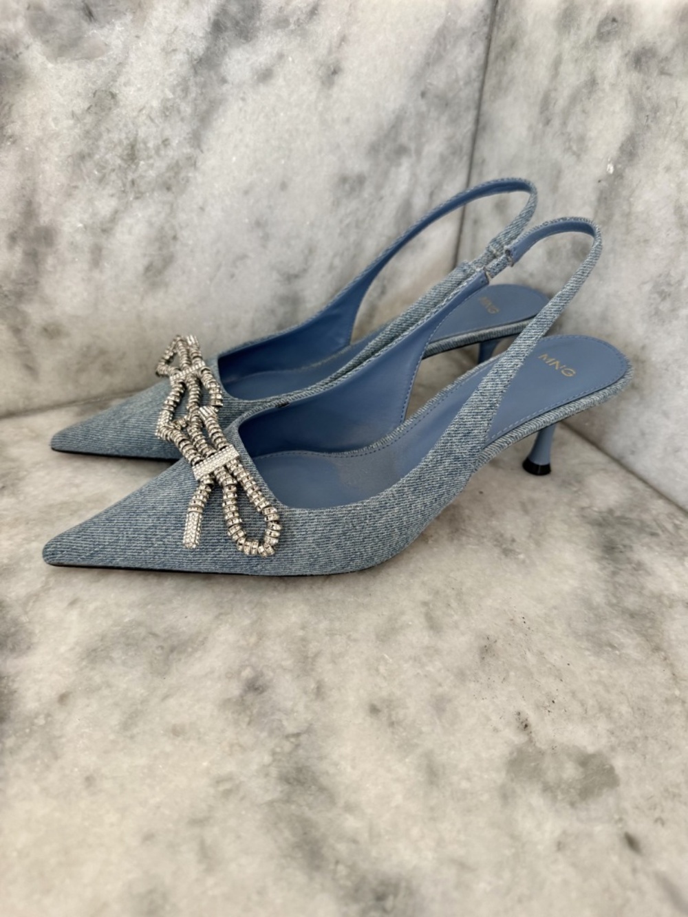 Mango MNG Denim Rhinestone Bow Slingback Kitten Heel Pumps Pointed Toe 7.5 - Picture 2 of 4